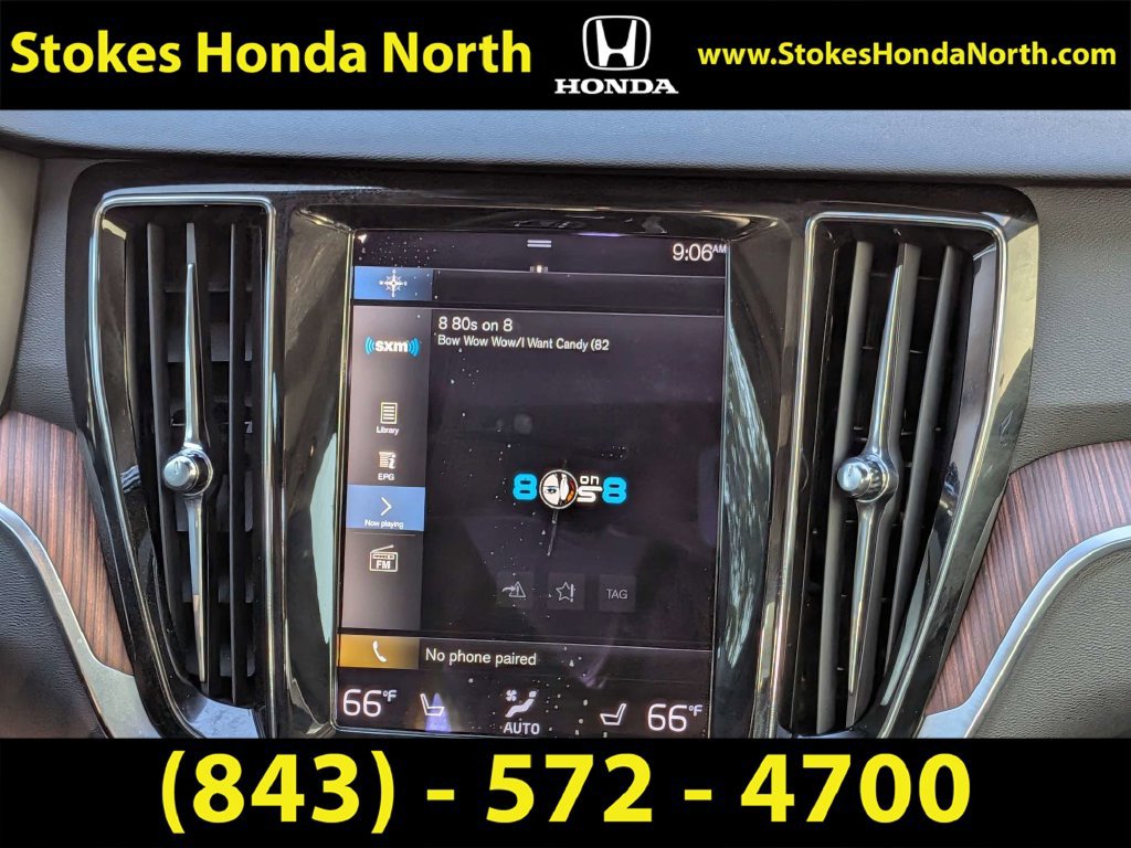 Used 2021 Volvo S60 T5 Momentum w/ Premium Package FWD image 17