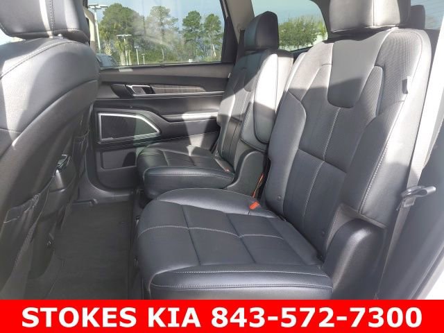 Used 2023 Kia Telluride EX w/ EX Captain's Chair Package image 24