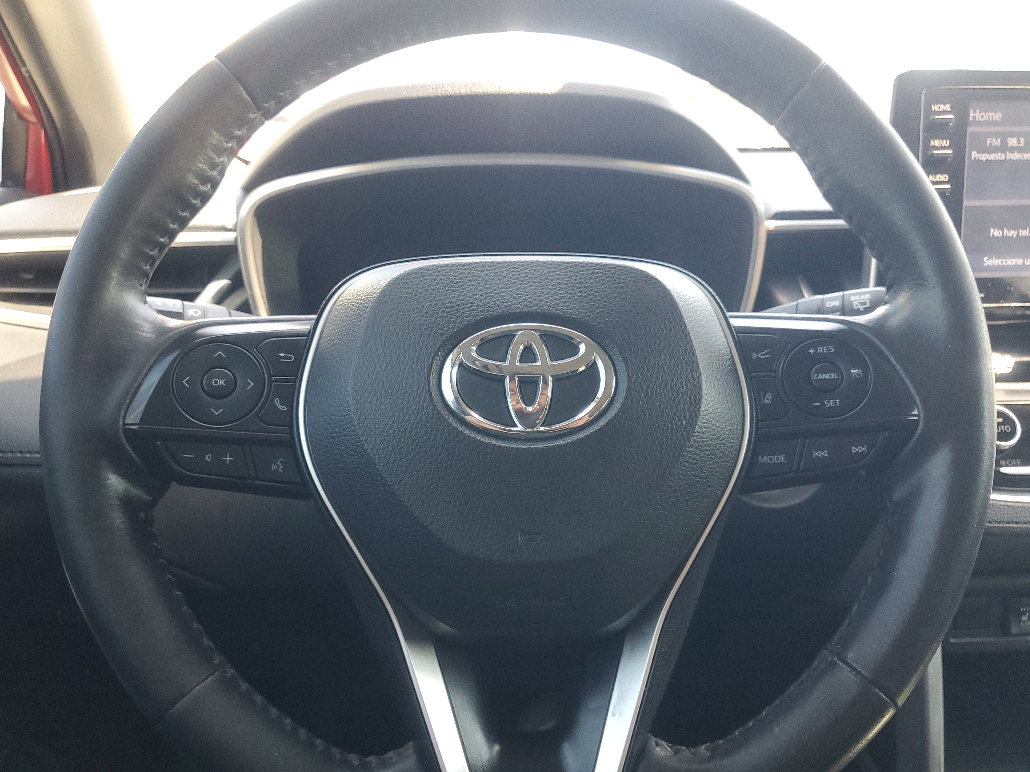 Used 2022 Toyota Corolla Cross XLE FWD image 20