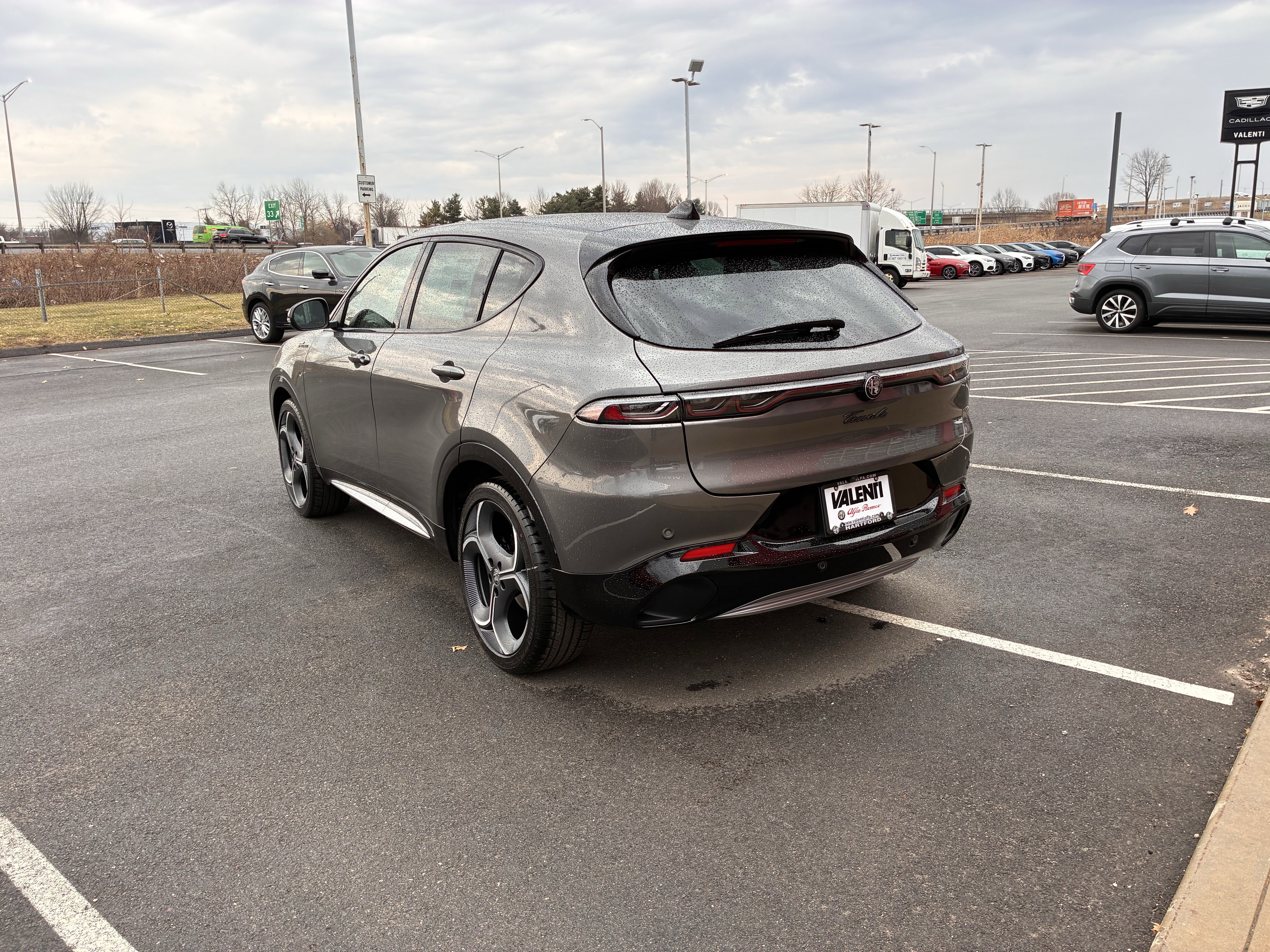 New 2026 Alfa Romeo Tonale AWD/4WD image 9