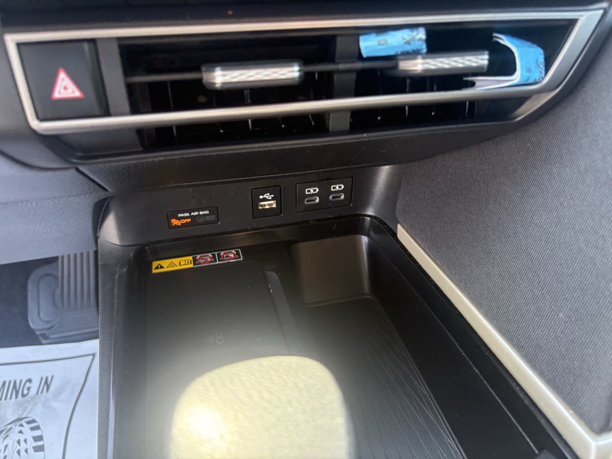 Used 2025 Toyota Camry LE FWD image 22