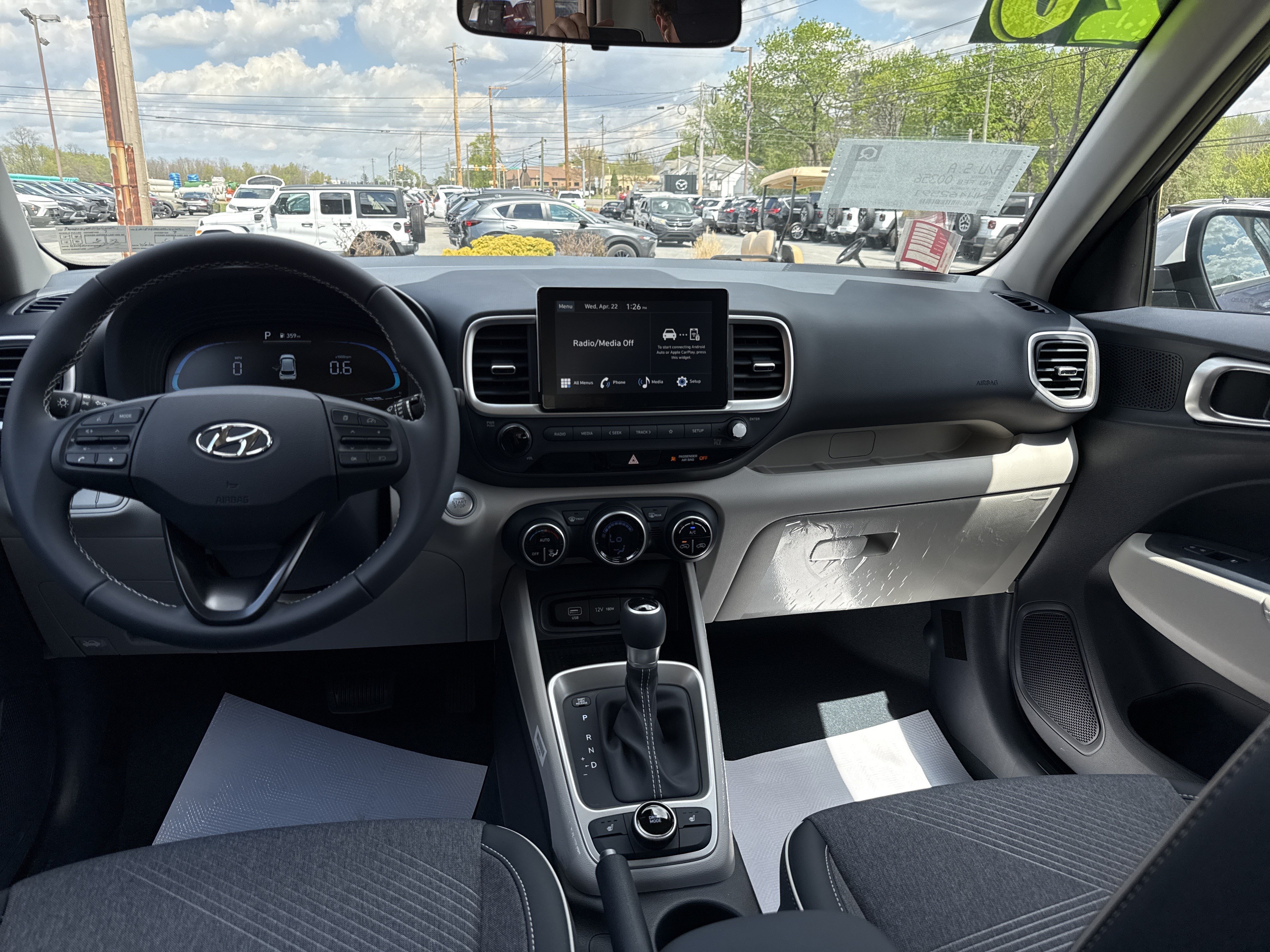 New 2026 Hyundai Venue SEL FWD image 14