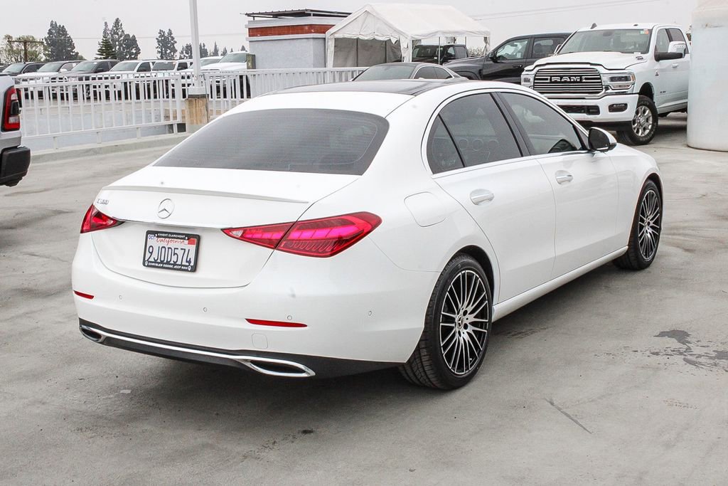 Used 2023 Mercedes-Benz C 300 Sedan image 9