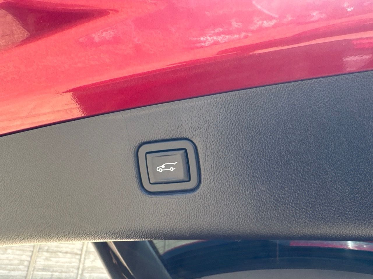 Used 2021 Chevrolet Blazer RS w/ LPO, Floor Liner Package FWD image 35