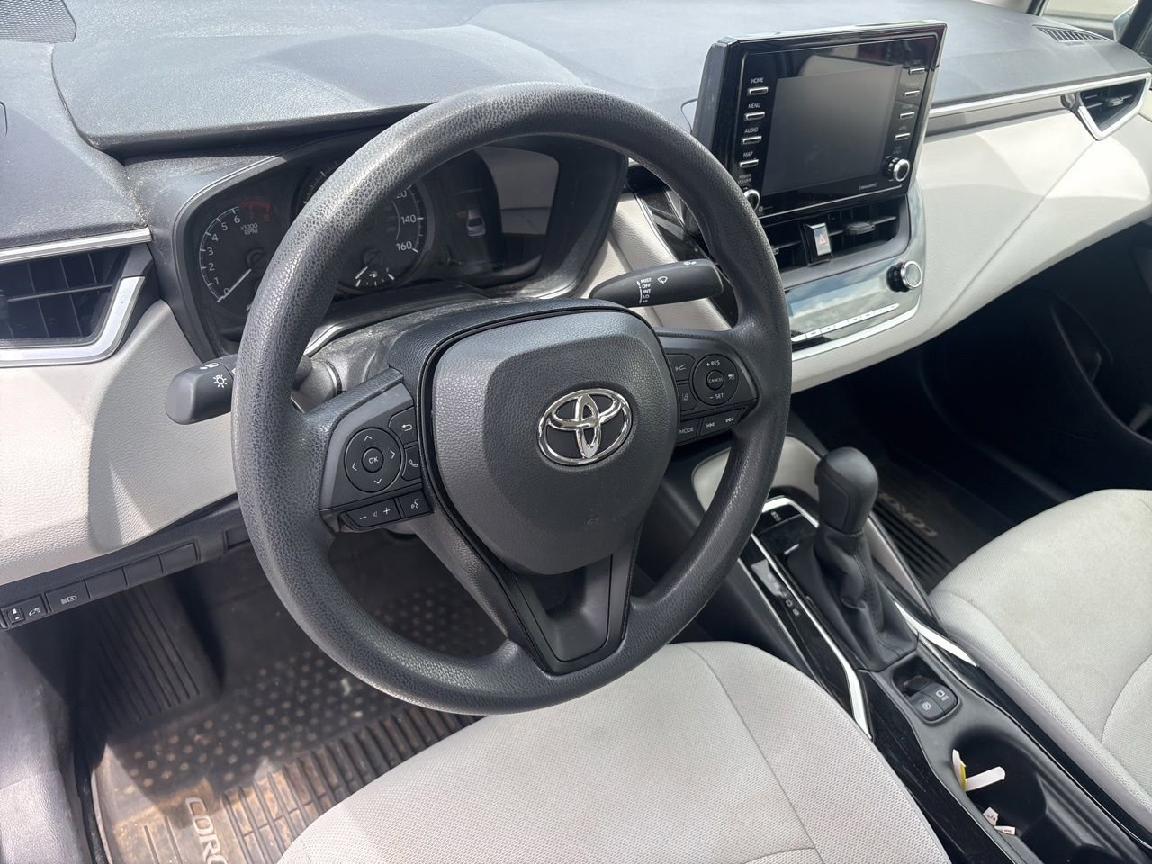Used 2021 Toyota Corolla L FWD image 4