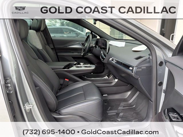 Certified 2024 Cadillac Lyriq Tech AWD/4WD image 7