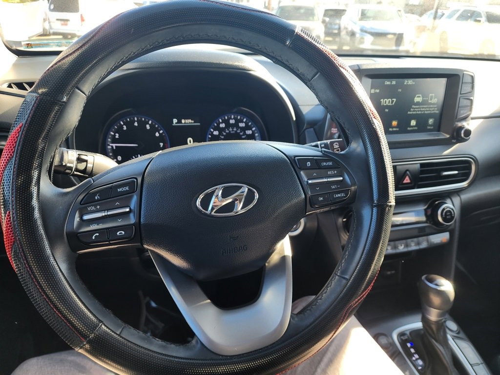 Used 2020 Hyundai Kona Limited image 18