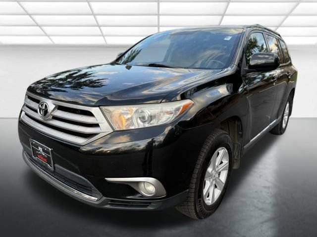 Used 2012 Toyota Highlander SE w/ Tow Pkg AWD/4WD image 1