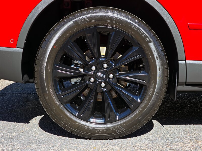 Used 2020 Lincoln Corsair Reserve w/ Equipment Group 201A FWD image 37