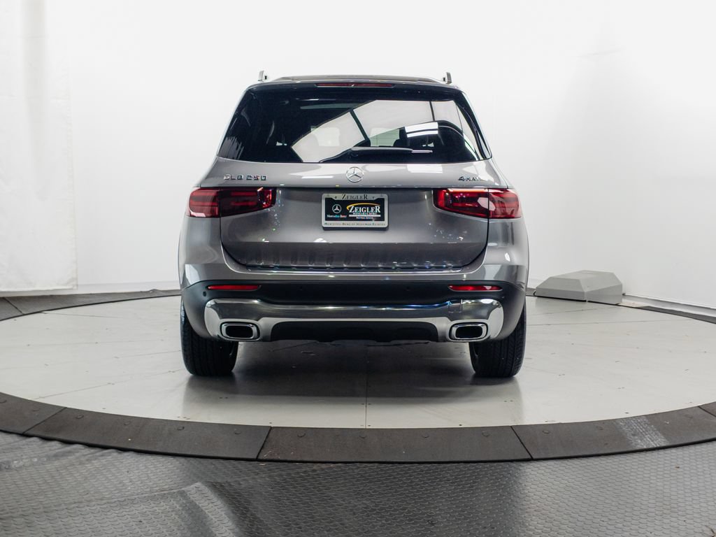 Certified 2026 Mercedes-Benz GLB 250 4MATIC image 28