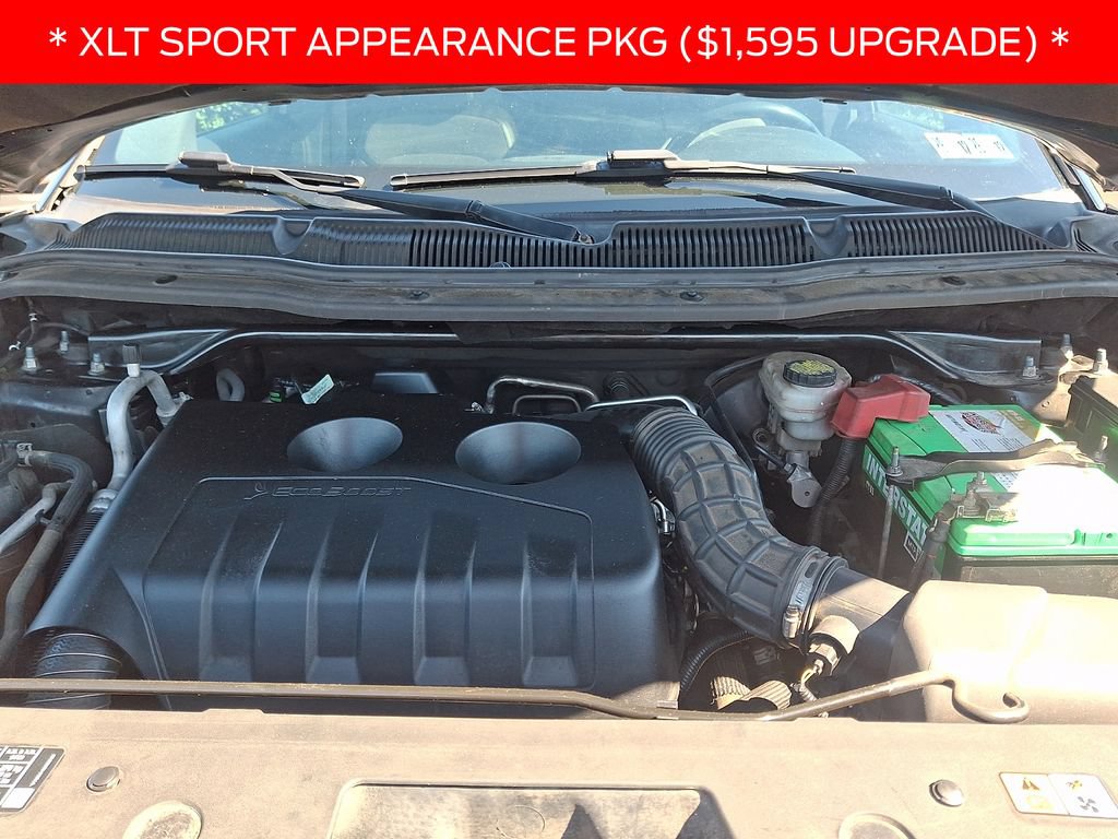 Used 2017 Ford Explorer XLT w/ Equipment Group 202A AWD/4WD image 30