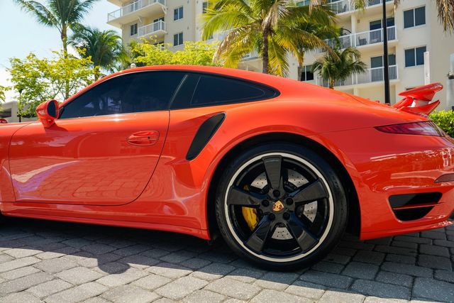 Used 2016 Porsche 911 4 Coupe AWD/4WD image 17