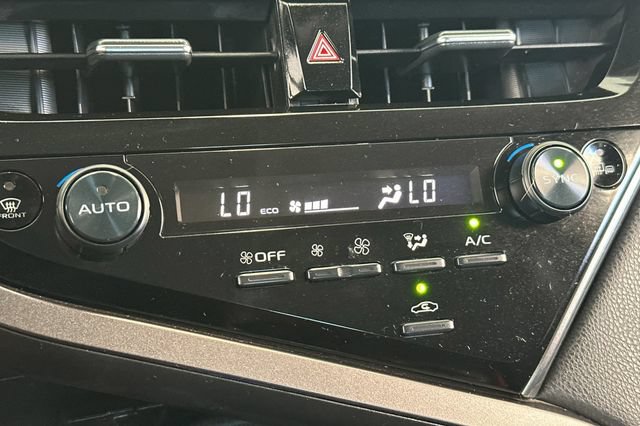 Certified 2023 Toyota Camry SE w/ Convenience Package FWD image 24