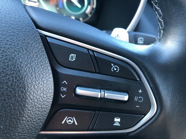 Used 2023 Hyundai Santa Fe SEL Premium image 11