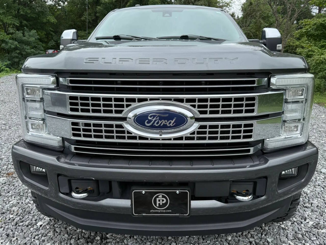 Used 2018 Ford F250 Platinum w/ Platinum Ultimate Package AWD/4WD image 2