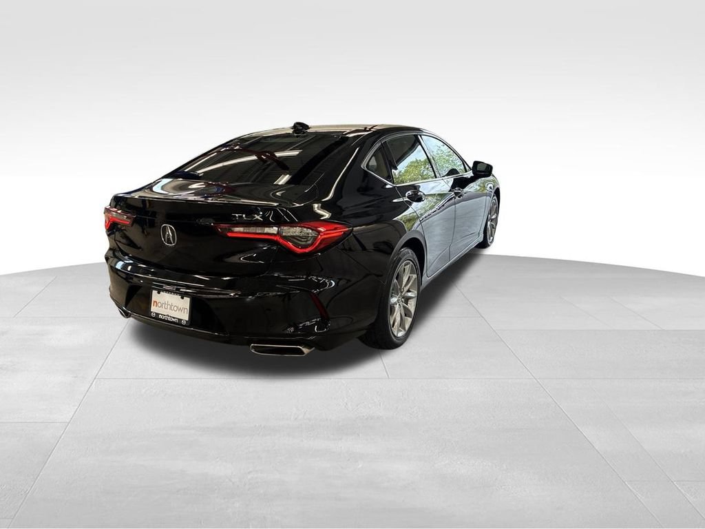 Used 2023 Acura TLX FWD image 7