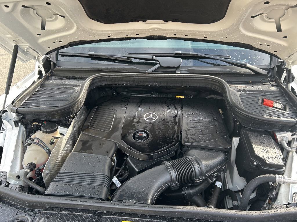 Used 2024 Mercedes-Benz GLE 450e 4MATIC image 25