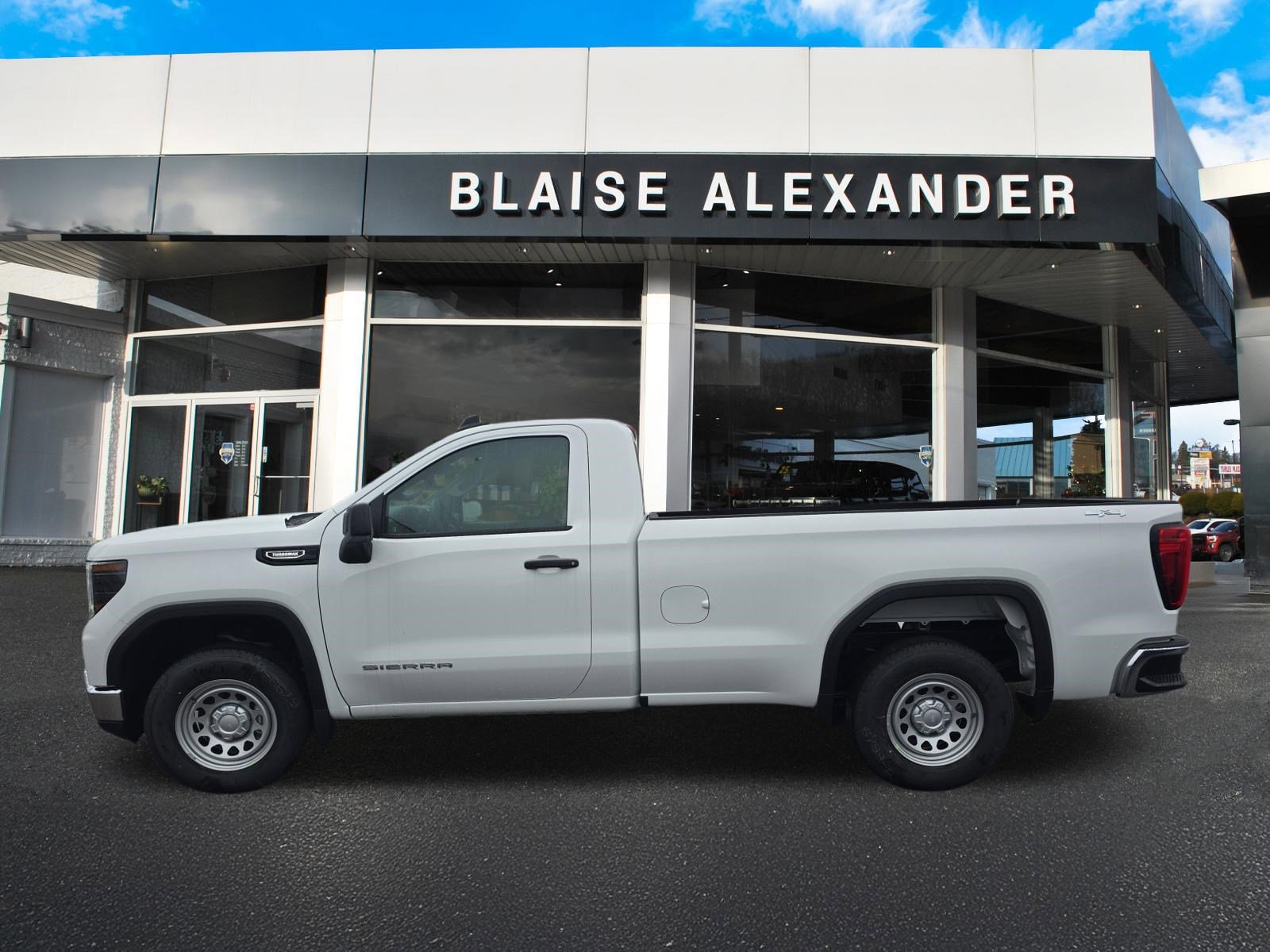 New 2026 GMC Sierra 1500 Pro w/ Pro Value Package AWD/4WD image 7
