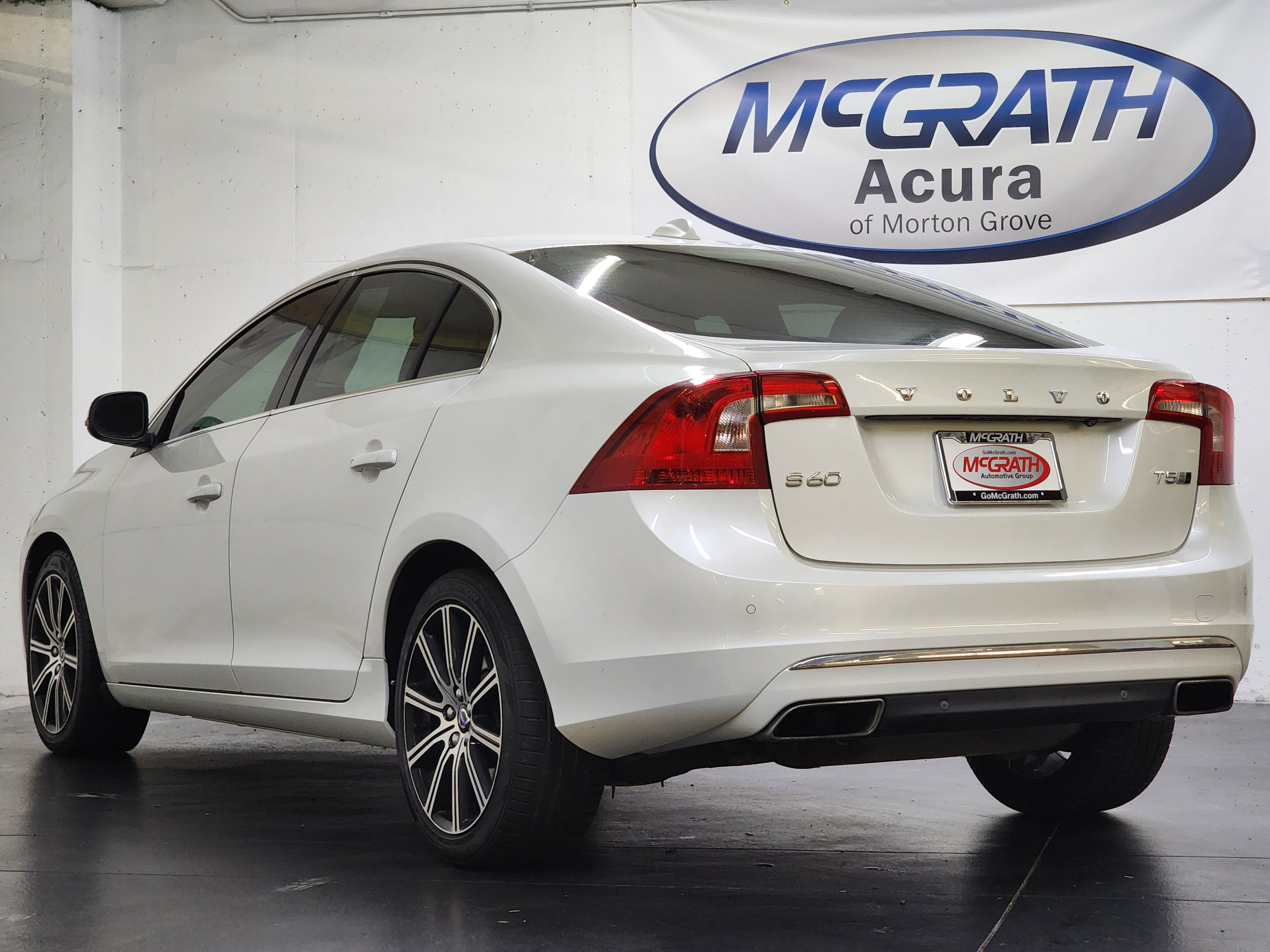 Used 2018 Volvo S60 T5 Inscription AWD/4WD image 9