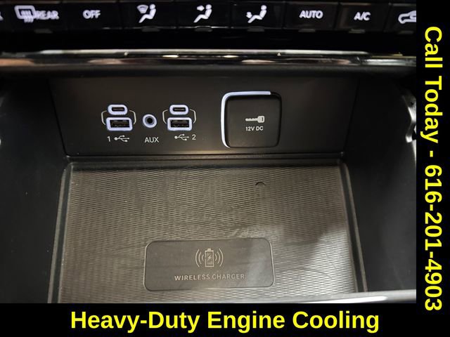 Used 2024 Jeep Grand Cherokee L Limited w/ Luxury Tech Group II image 16