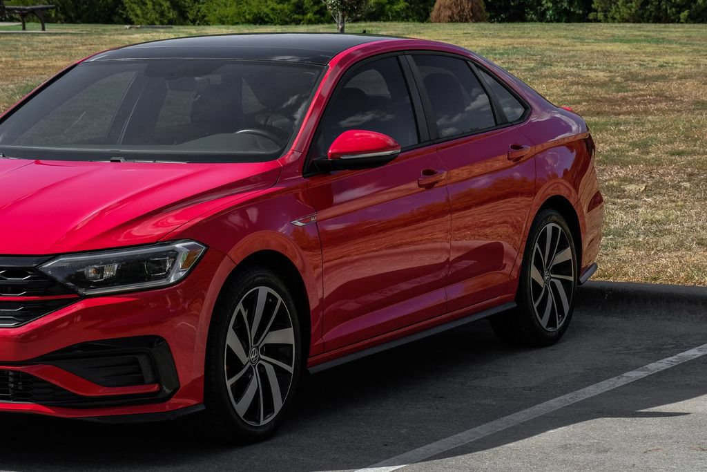 Used 2019 Volkswagen Jetta GLI Autobahn FWD image 9