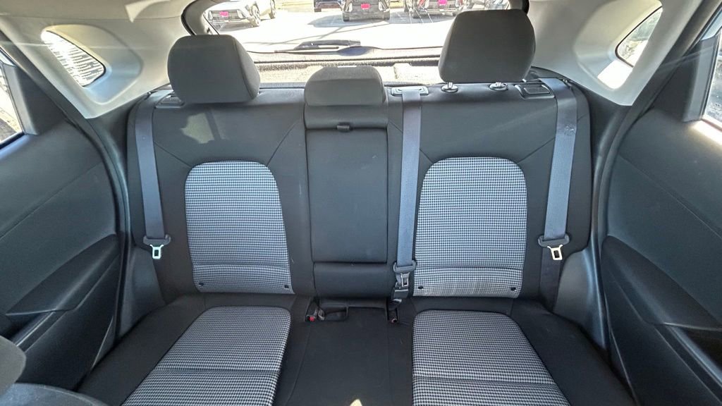 Used 2020 Hyundai Kona SEL w/ Cargo Package image 21