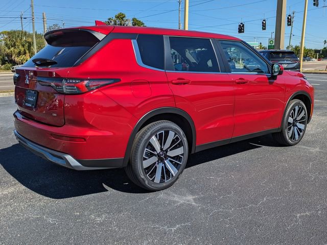 New 2025 Mitsubishi Outlander SE image 5