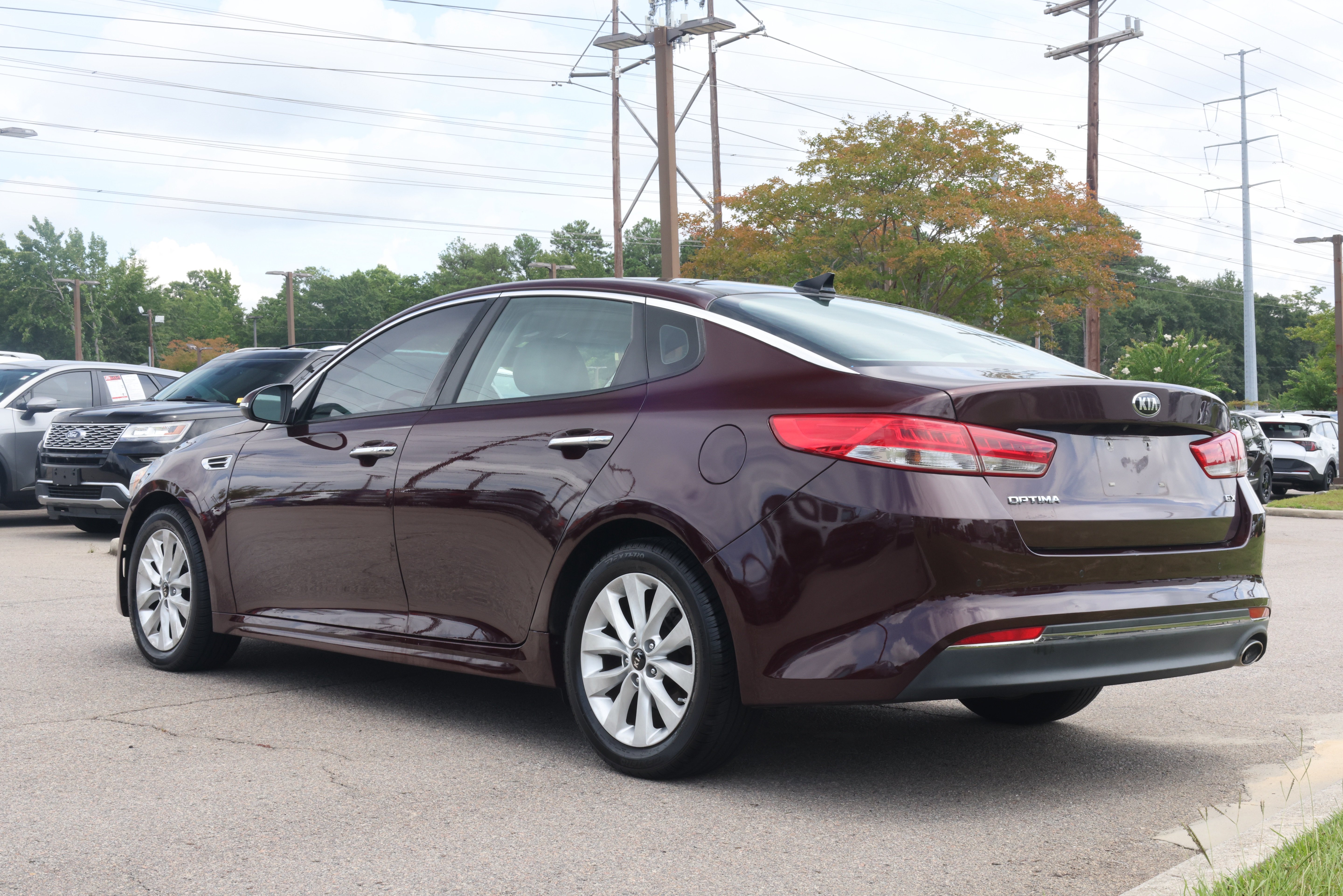 Used 2016 Kia Optima EX w/ Premium Package FWD image 3