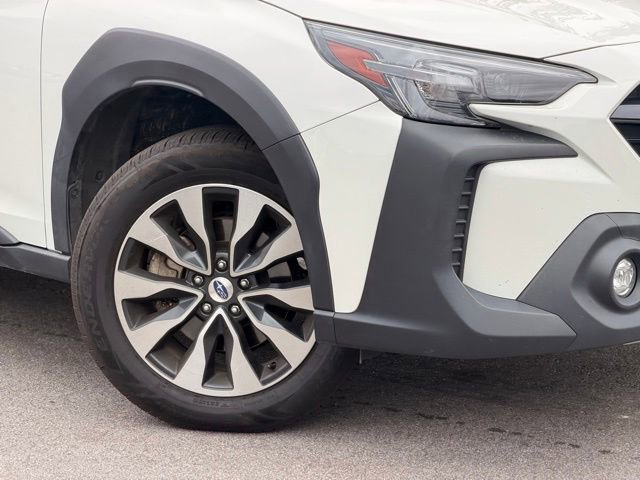 Used 2024 Subaru Outback Limited AWD/4WD image 2
