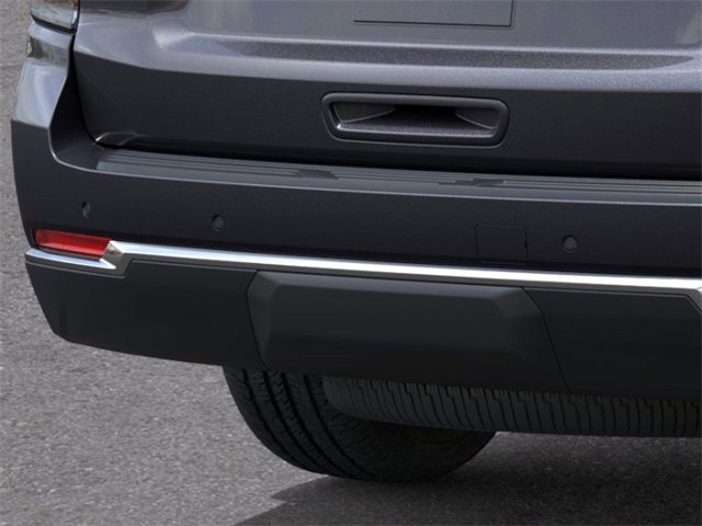 New 2026 Chevrolet Suburban LS image 14