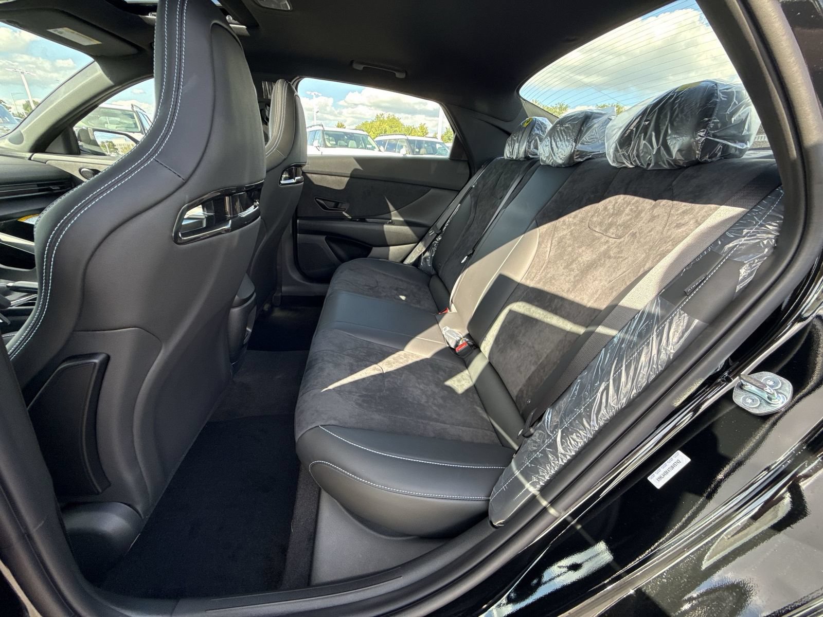 New 2026 Hyundai Elantra N FWD image 23