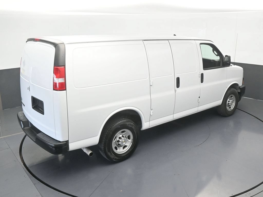 Used 2024 Chevrolet Express 2500 w/ Driver Convenience Package RWD image 44