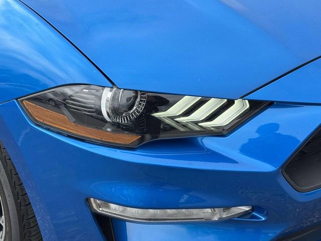 Used 2020 Ford Mustang Premium image 8