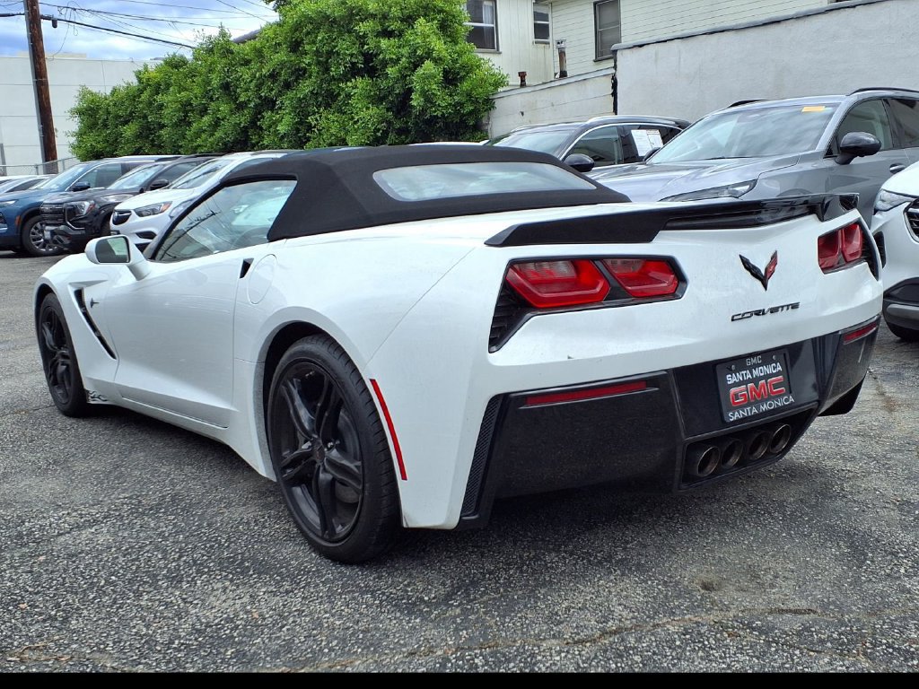 Certified 2016 Chevrolet Corvette Stingray Convertible w/ Carbon Flash Badge Package RWD image 3