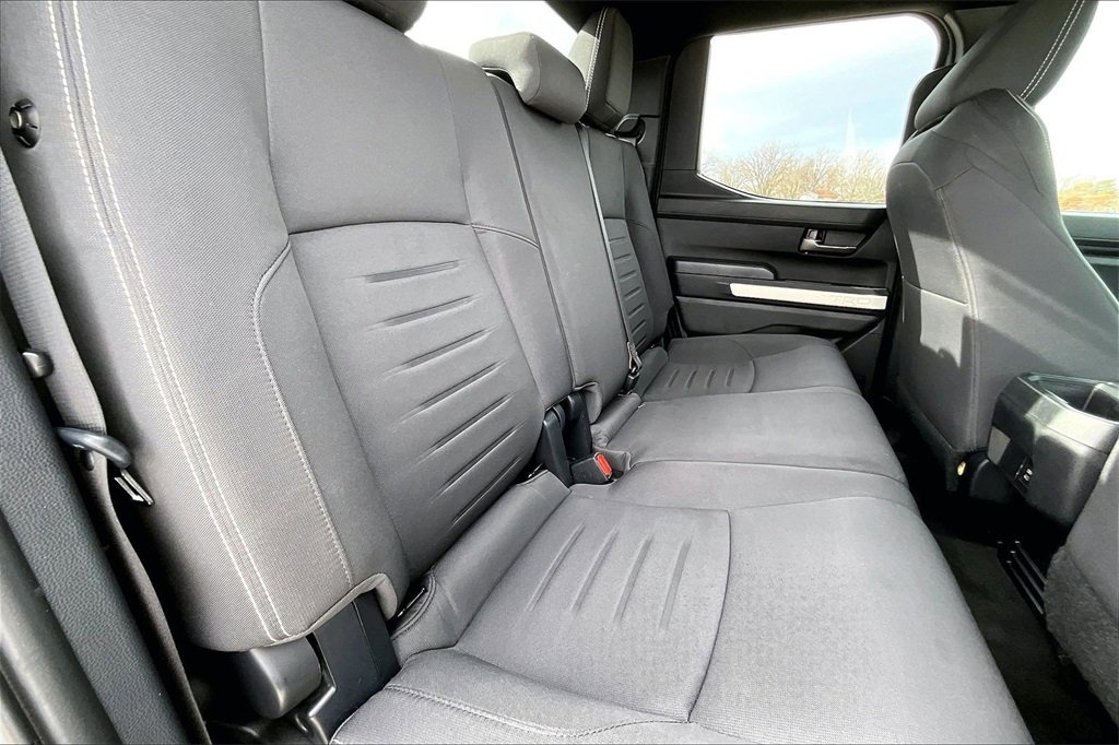 Used 2024 Toyota Tacoma TRD Off-Road image 23