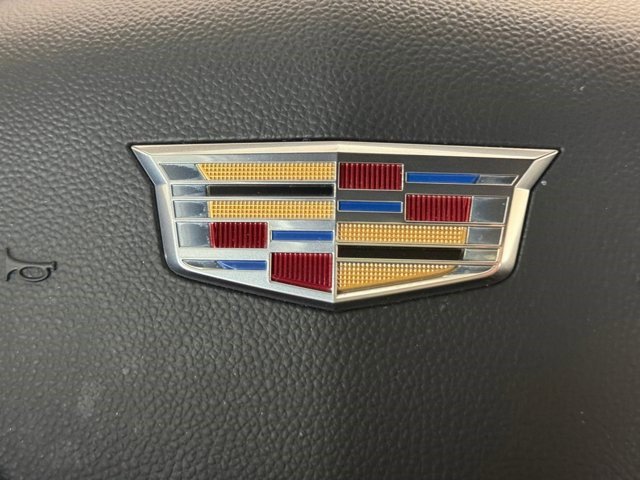 Certified 2023 Cadillac XT4 Premium Luxury w/ Technology Package image 6