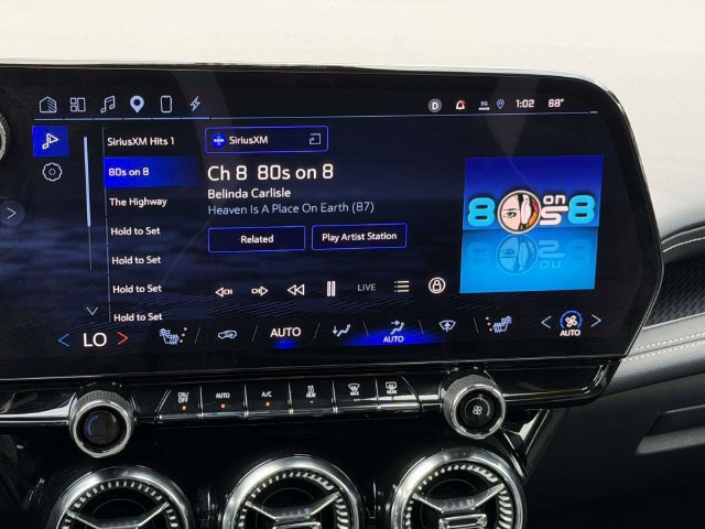 Used 2024 Chevrolet Blazer EV LT AWD/4WD image 20