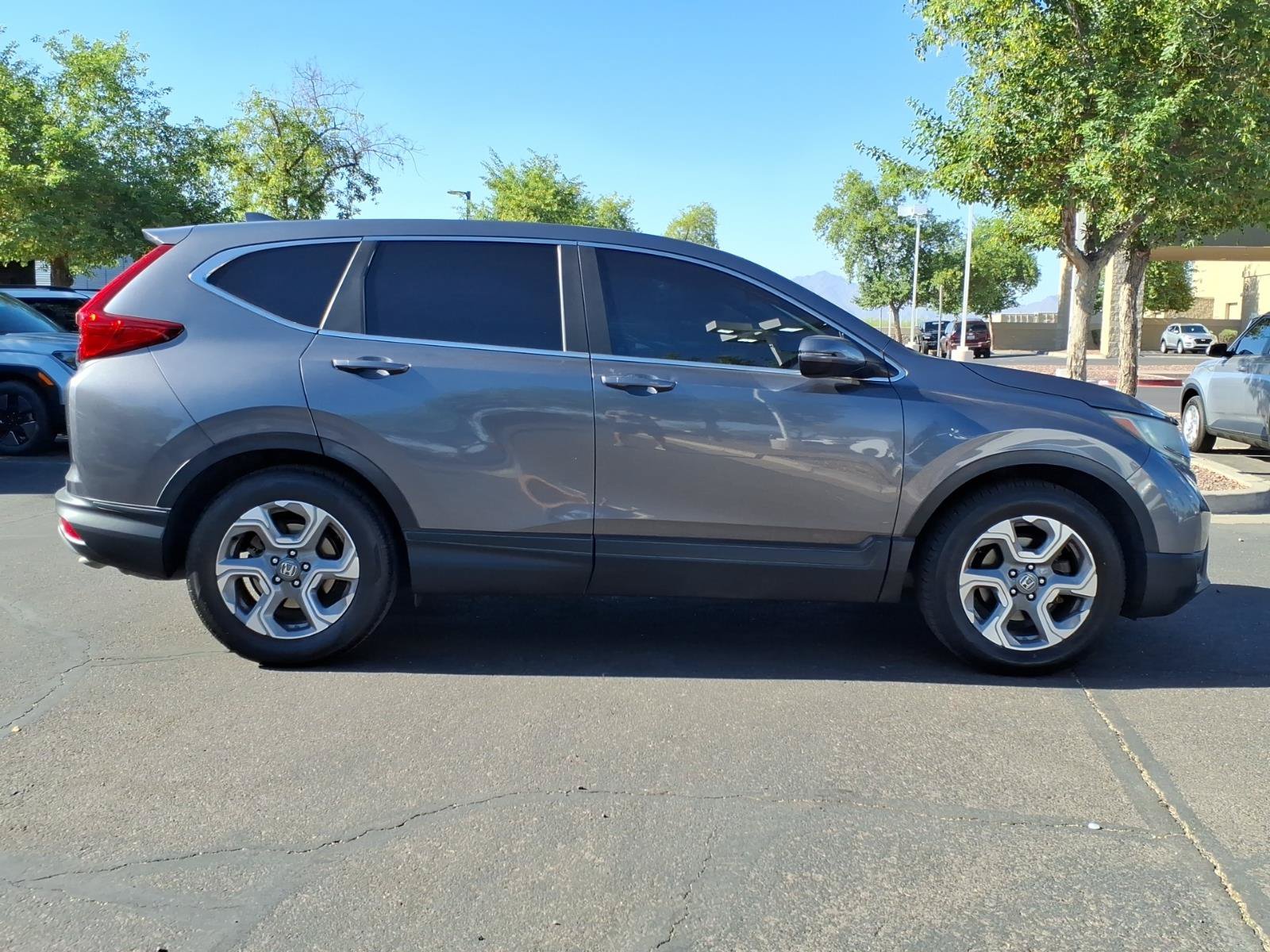 Used 2019 Honda CR-V EX image 6