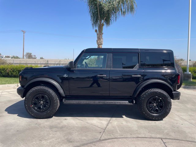 New 2026 Ford Bronco Outer Banks w/ Sasquatch Package AWD/4WD image 2