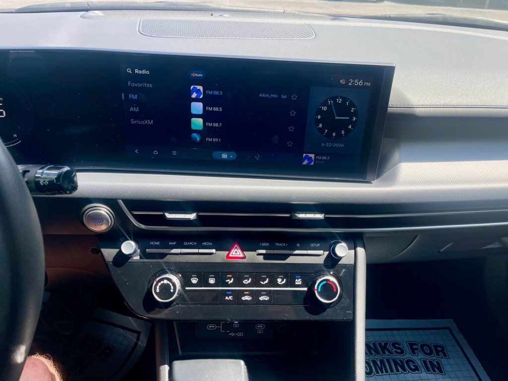 Used 2025 Hyundai Sonata SE FWD image 18