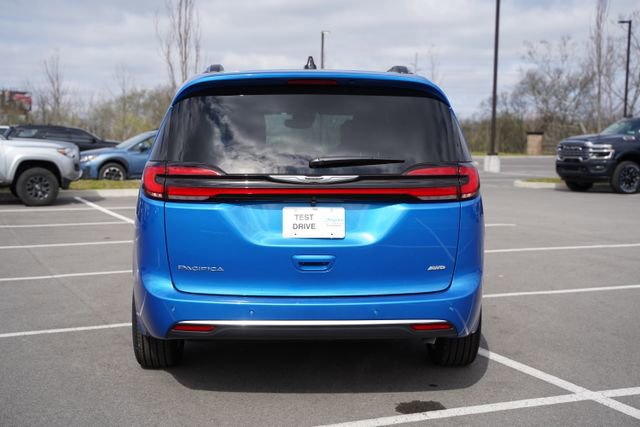 New 2026 Chrysler Pacifica Pinnacle AWD/4WD image 6