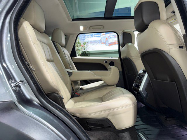 Used 2019 Land Rover Range Rover Sport HSE AWD/4WD image 56