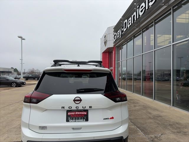 New 2026 Nissan Rogue Rock Creek image 3