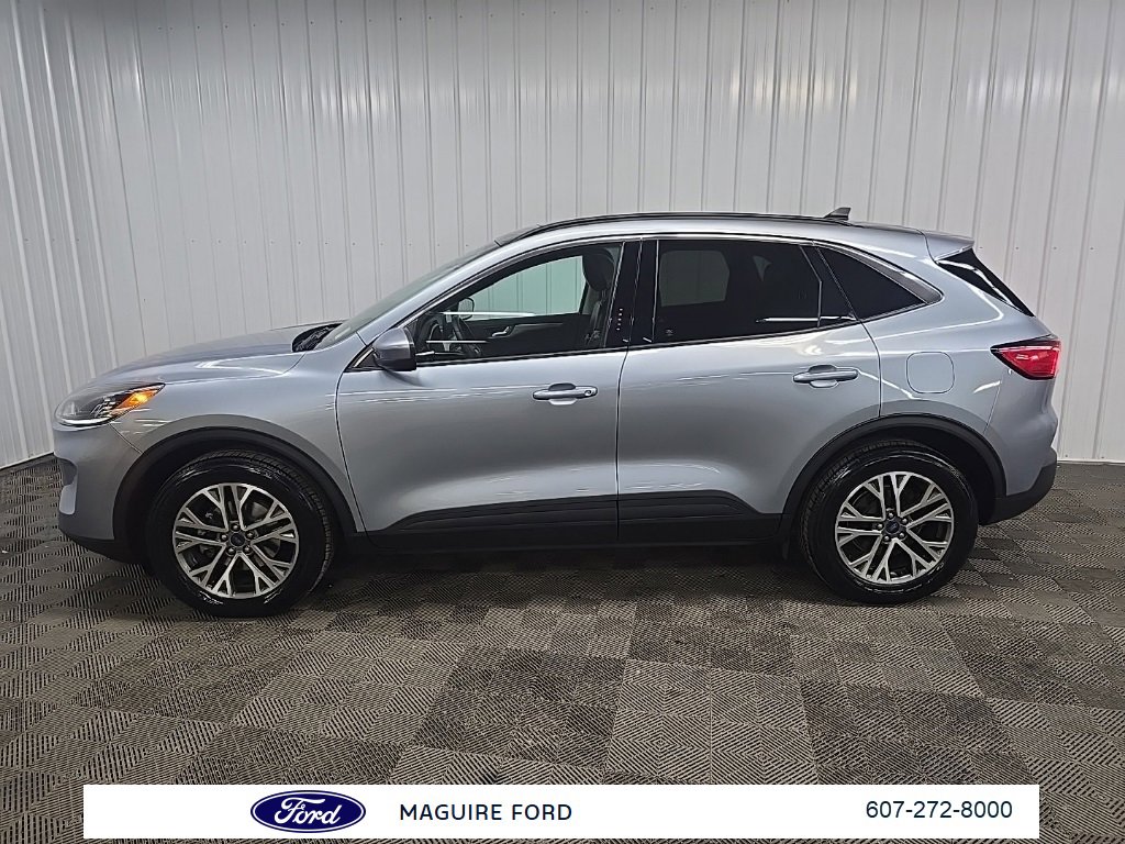 Used 2022 Ford Escape SEL w/ Technology Package image 5