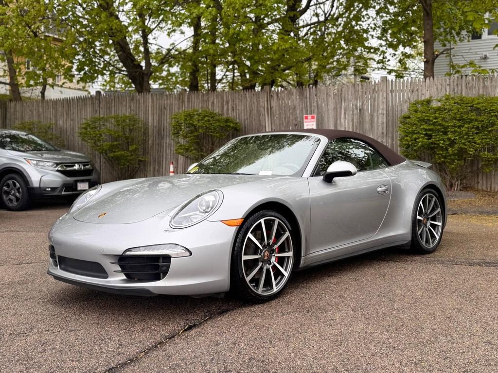 Used 2013 Porsche 911 Carrera 4S AWD/4WD image 2
