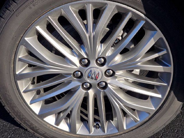 New 2027 Buick Enclave Avenir w/ LPO, Illumination Package AWD/4WD image 18