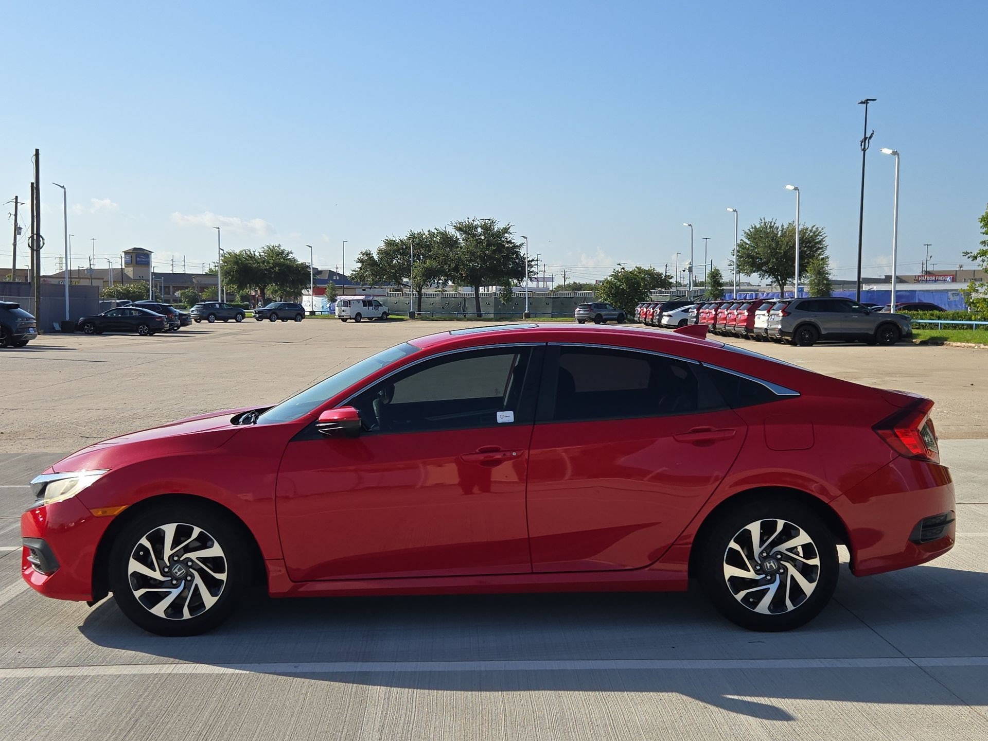 Used 2017 Honda Civic EX image 7