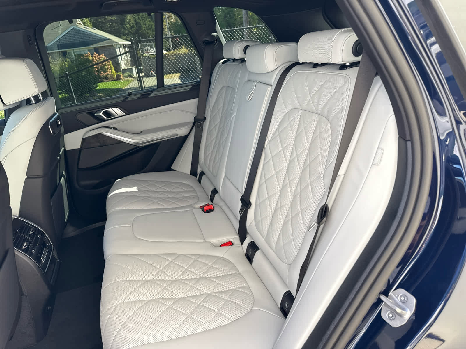 New 2026 BMW X5 xDrive40i w/ Climate Comfort Package image 15