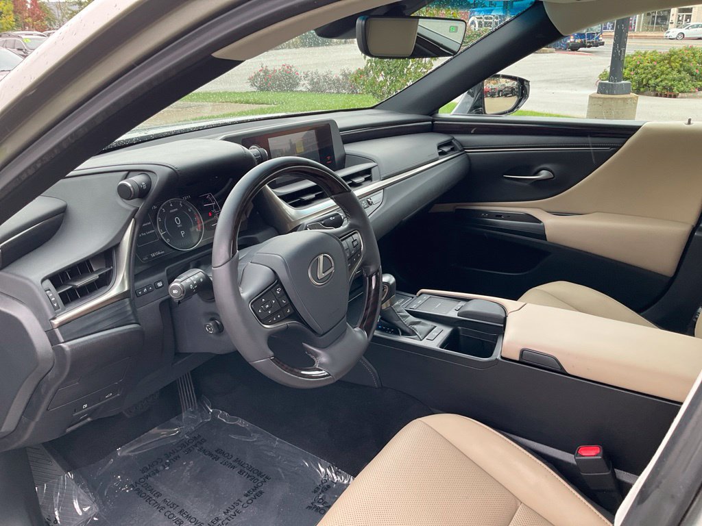 Used 2021 Lexus ES 250 w/ Premium Package AWD/4WD image 11