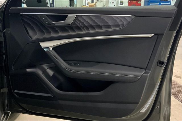 Certified 2025 Audi A6 Premium Plus image 23